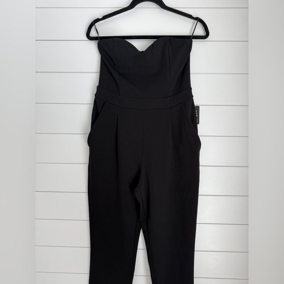 NWT-Express, Black Strapless~ Corset Jumpsuit, Size 8 - Picture 5 of 15